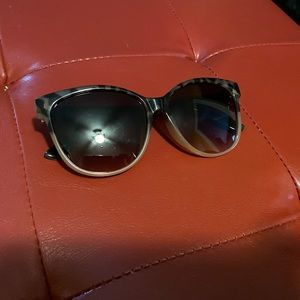 JONES NEW YORK SUNGLASSES